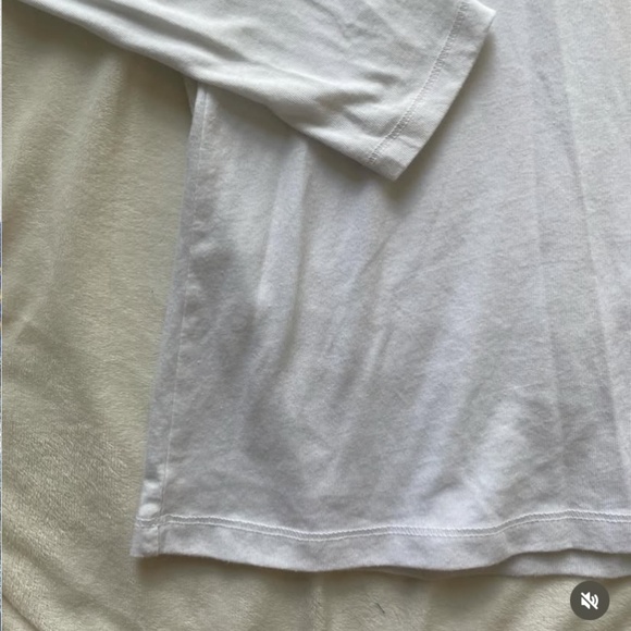 University of Notre Dame embroidered grotto top - Picture 7 of 10